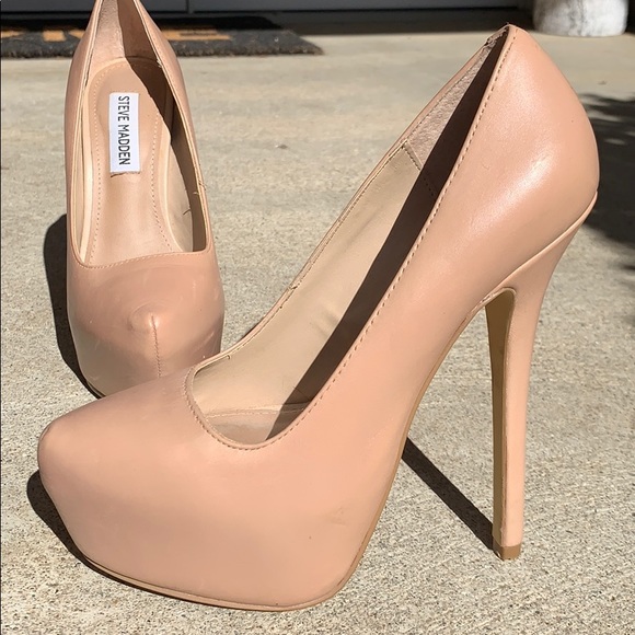 Steve Madden pumps bundle black & nude - Picture 4 of 7